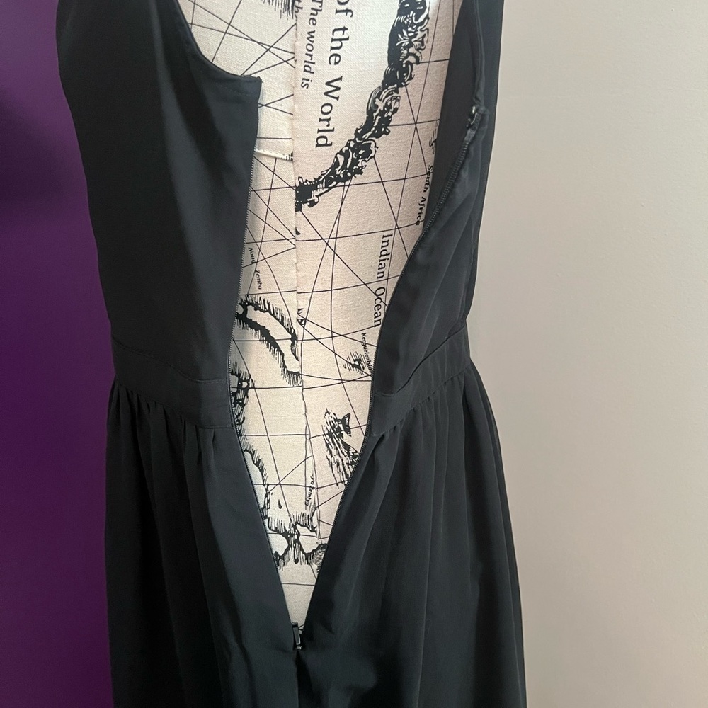Anerican Eagle Sleeveless Little Black Dress - Picture 6 of 9